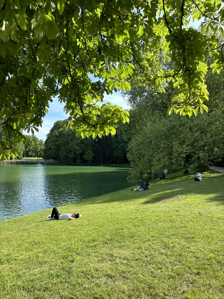 Après-midi ensoleillé au parc et château de Fontainebleau