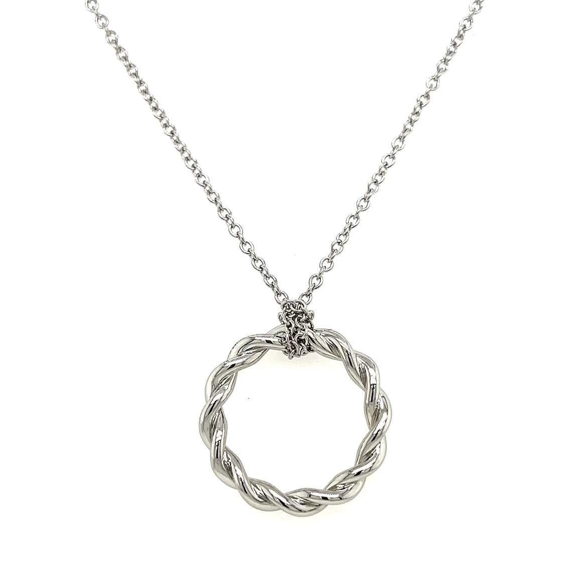 Need a last minute gift for mom?!😍 We got you! At a perfect price point of onky $199! 

640-01621

#itsaraywardring #sterlingsilver #diamonds #loveishere  #necklace #preferredjeweler #thinkrayward #ardmoreok #shoplocal