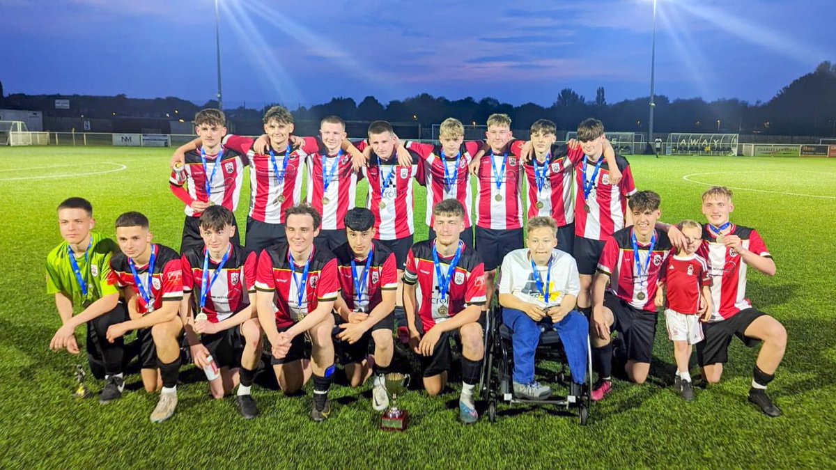 Congratulations to our U17 Juventus who tonight came from two goals down to win the cup against Arnold Town Yellow. Well done to Gary and the boys! #OneTownOneClub