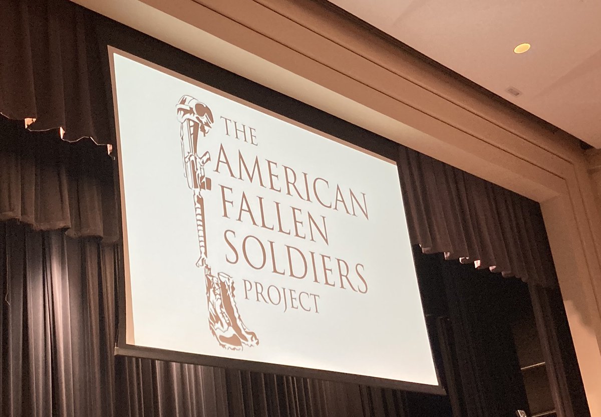 Honored to attend the beautiful portrait presentation to the family of Navy Seal Matt Mills by the artist Phil Taylor and his wife Lisa of the American Fallen Soldiers Project.