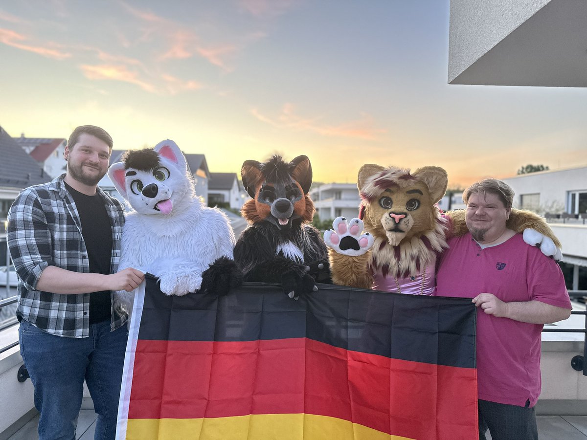 #EUROVISION #ESC  party with the Boys! #esc2024