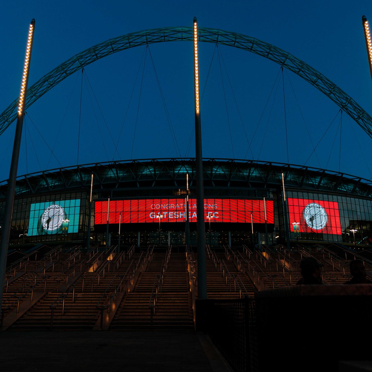 Enjoy the rest of your night, Heed Army 🤍🖤

#WorClub ⚪️⚫️