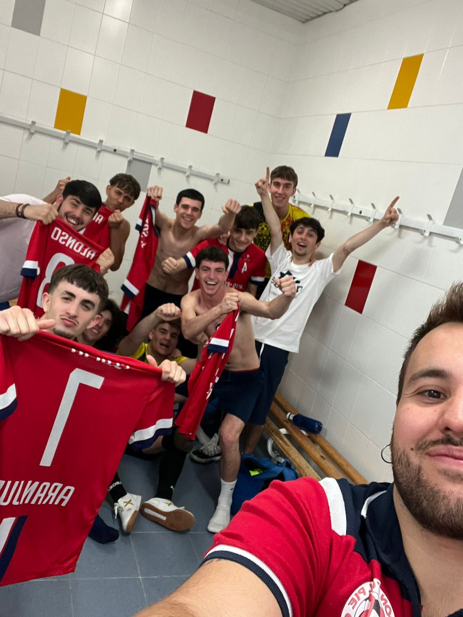 Gran esfuerzo! ♥️⚽
Sigamos, a por los dos últimos partidos! 

Dale Donpal🥰