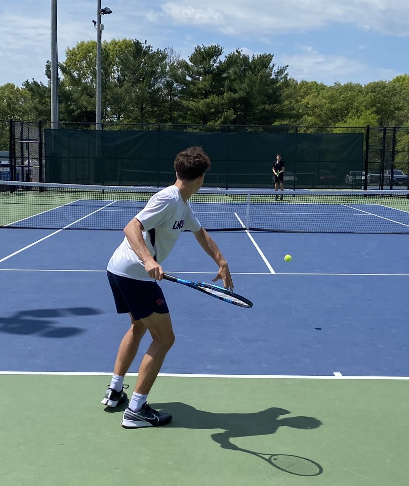 Cam DiChiara advances to the RIIL Boys Tennis Singles State Championship vs Josh Steere from Ponaganset. Championship match is set for tomorrow, 5/12 at 12 pm at Slater Park. Come out and support Cam as he competes for a state title. Let’s Go Cam! @LHSRI