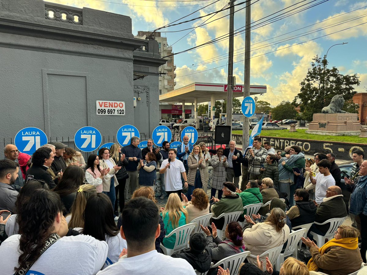 Inauguración del local de la @lista71 en Paso Molino con @lauraraffo y @adribalcarcel