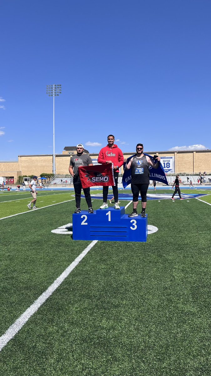 PODIUM FINISH🚨 Brad Olysav placed 3rd in the men’s shot put with a throw of 15.91 meters! #EIUTF #BleedBlue #OVC 🔥🔥🔥