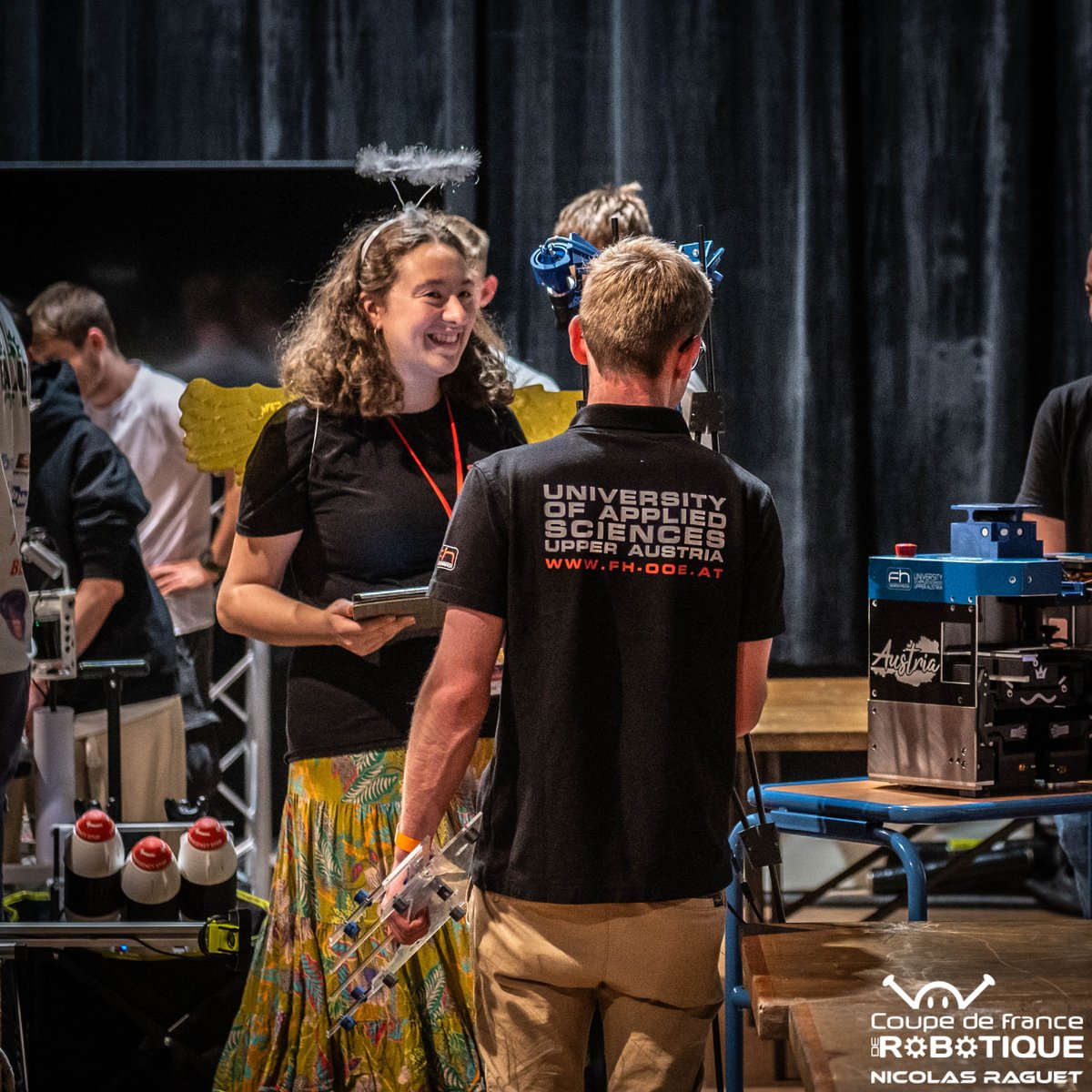 📸 Retour photo sur jeudi notre 2ème jour à la coupe, qui semble déjà tellement loin !
Une journée très chargé et riche en émotions 😇 
Retrouvez la vidéo récap sur notre site et notre chaîne Youtube
youtube.com/@PlaneteScienc…