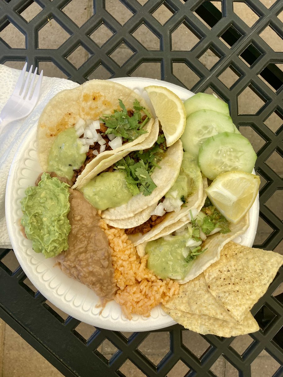 I’m grubbing on chorizo, pastor, asada, y pollo tacos. #HomoWork