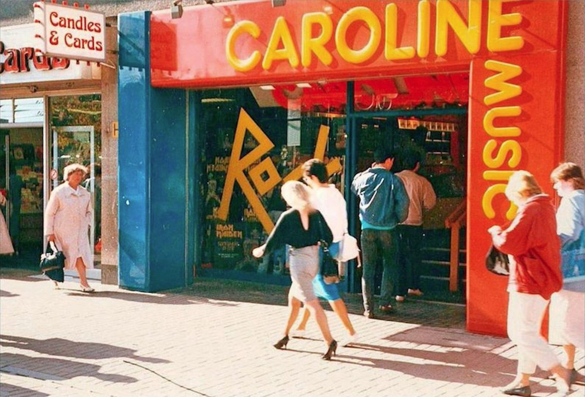 Donegall Place. Belfast. 1980s. (APR)