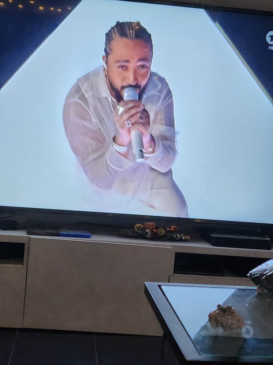 Wie ich Mama bitte vielleicht doch aufm Heimweg bei Megges zu halten #France #Eurovision2024