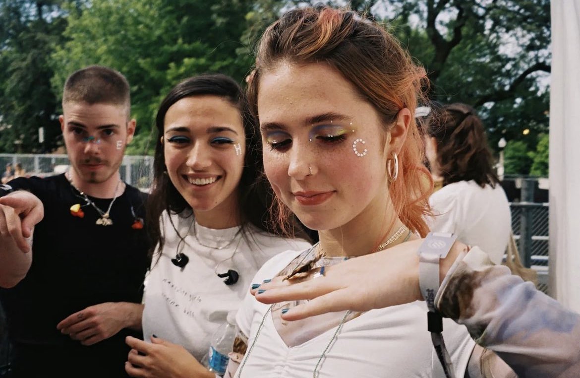 Clairo with a butterfly before her set at Pitchfork Fest back in 2019 by Sam Orlin 🦋