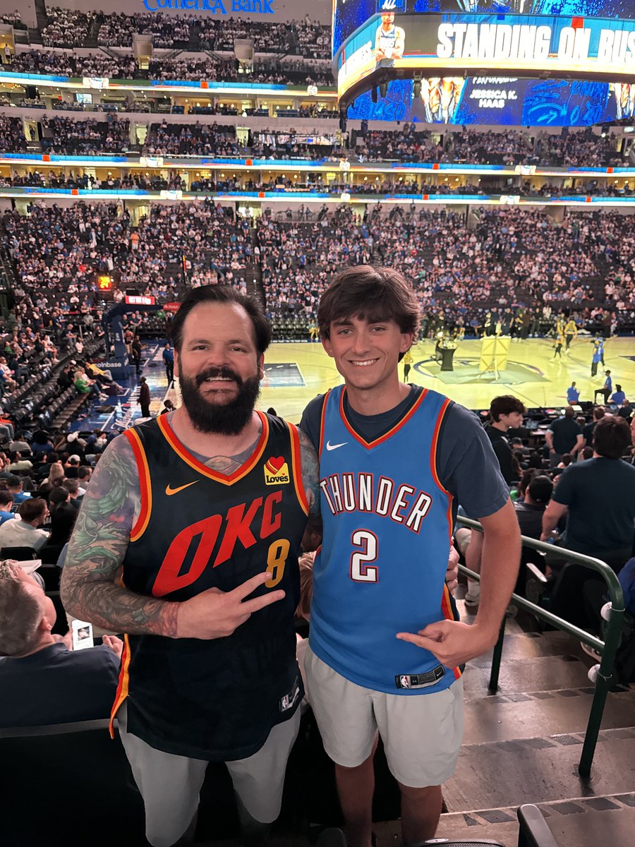 Had the pleasure of meeting @Owen70586709 last year in New Orleans at the play-in game. Nice to see him here in Dallas supporting the Thunder. Solid dude! Let’s go!! #ThunderUp #NBAPlayoffs #WeAreThunder