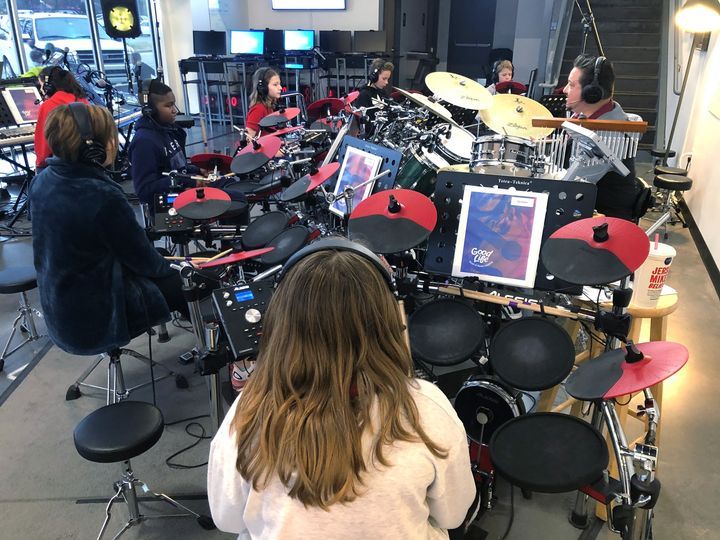 Drum mastery with Good Life's founder Jim Korakis! 👏🏻

tulsaartsacademy.com/request-info

#tulsakids #tulsamoms #momsoftulsa #iwantthebestformykids #kidslife #lifekids #lifeskillsforkids #kidsonthemove #musickids #kids #musiclessons #musicforkids #musiceducation #tulsaok #tulsapeople