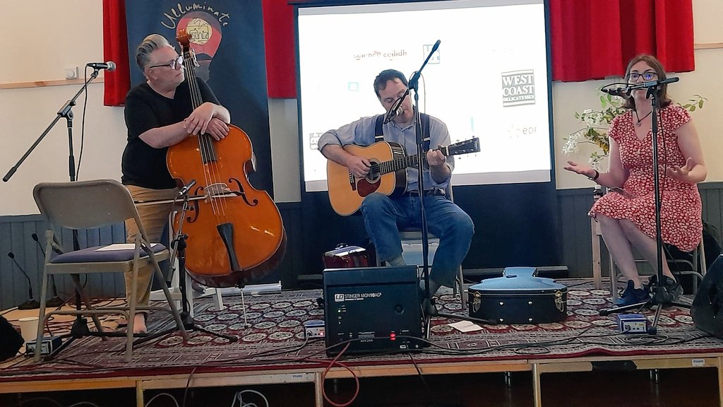 Thoroughly enjoyed sharing the @Ulluminate2024 stage in #Ullapool with @liusaidhbeattie and @lukedanielsfolk talking culture, music, and #SoilHealth. Also, it's great to make music together. @Rothamsted