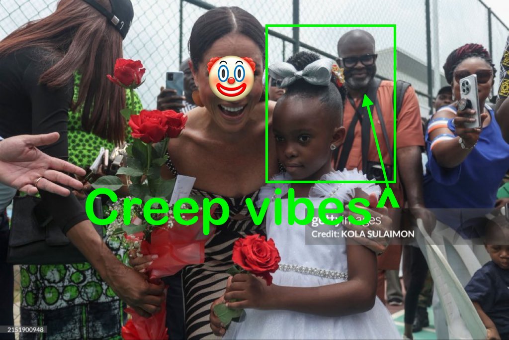 🤡🖕🤡 Misan Harriman is giving me ultra-creep vibes here. He's toooooooo happy to see Smugly Bunion hugging a black child.
#HarrimanGivingMePedoVibes #DumbPrinceAndHisStupidWife 
He's practically drooling. The creep factor is off the charts. #HarryandMeghanAreAJoke