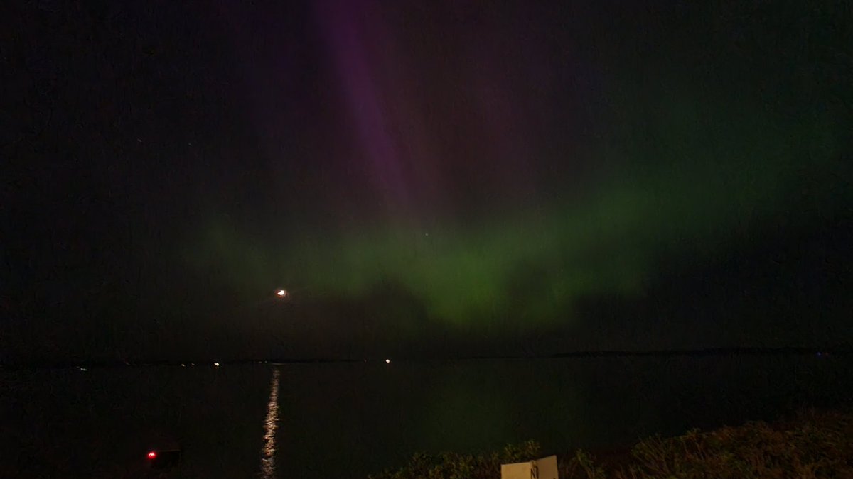 Absolutely AMAZING!  #auroraborealis #NorthernLights #EdmondsWA