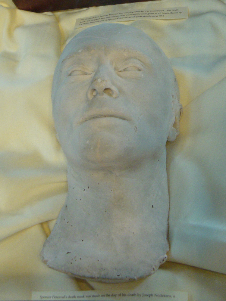 Death mask, Spencer Perceval, Prime Minister, assassinated #OTD in 1812. #Londoner en.wikipedia.org/wiki/Spencer_P…
