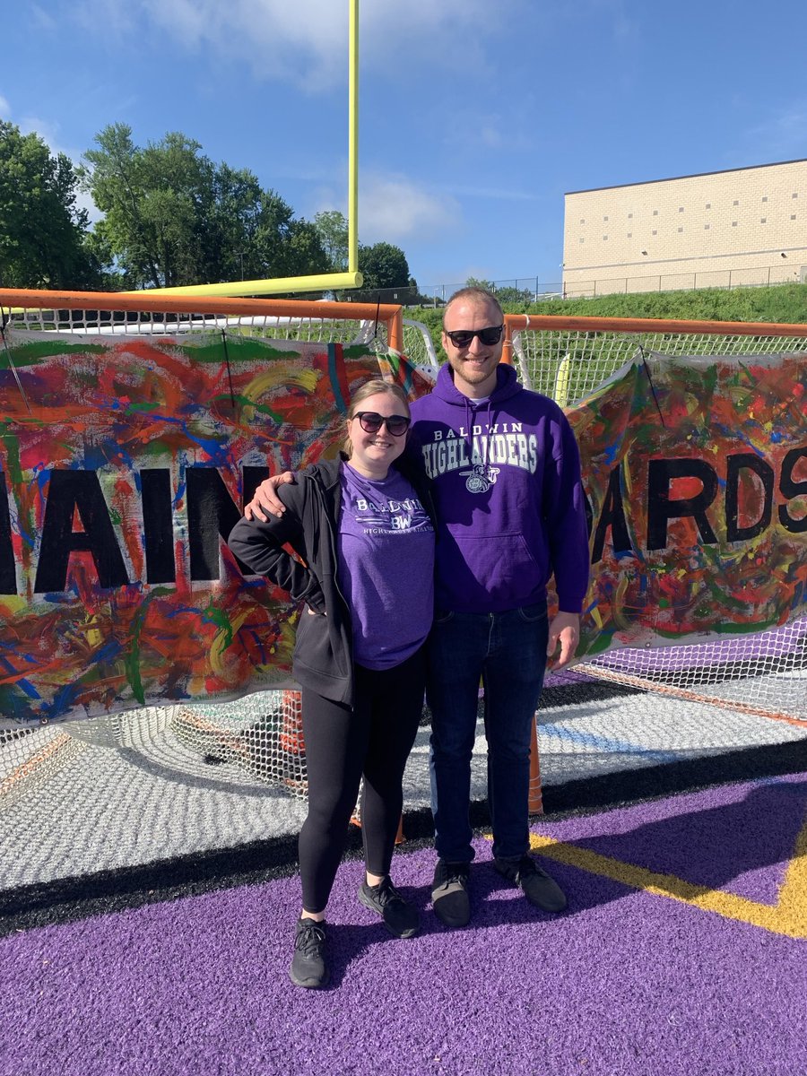 Mr. Schugg tweet media