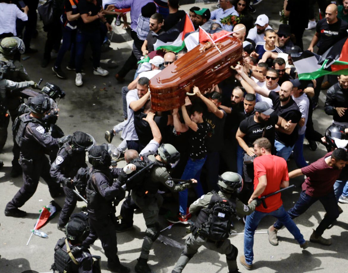 two years ago, israeli forces killed journalist shireen abu akleh & no one was held accountable for her murder since then, i’ve been haunted by this image of israeli soldiers assaulting mourners at shireen’s funeral. i think it’ll stay with me forever it was long before oct 7th