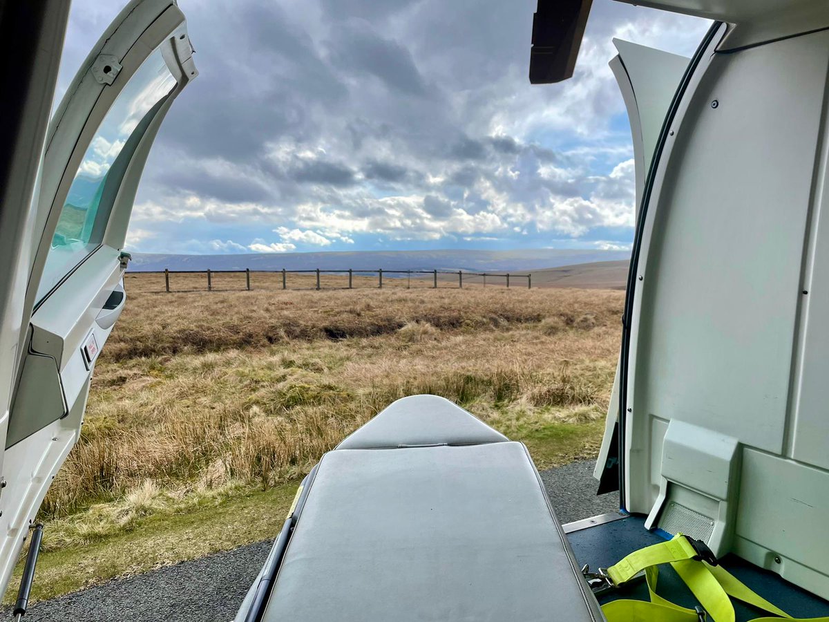 Occasionally, our #pilots have the lovely job of taking in the scenic views like this while manning the# helicopter 📸 This is in the spare few moments they get while our doctor and paramedic treat patients in need 💚