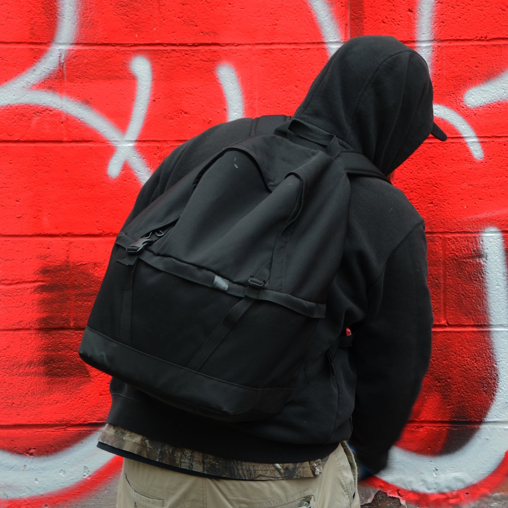 Looking to stay organized? Our burner backpack is the best solution for any writer: shop.bombingscience.com/bombing-scienc… ⁠ #spraypaintbag #bag #spraypaint #paint #paintbag #bombingscience #paintgear #graffiti #graffitibag #backpack #burnerbag #graffitibackpack