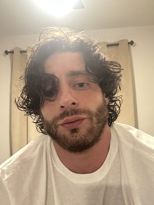 Extended my trip in Vegas work trip for a few more days&hellip; hmu to collab https://t.co/S6RJ4Hn9Fz<a href="/tag/trapcity"class="tags"><span>#trapcity</span></a>