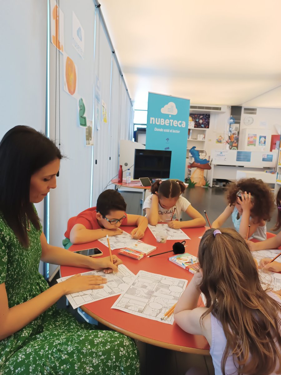 Hoy 3ª sesión de El Club de Lectura de Vashti.
Gracias por compartir chicas/os.
#bibliotecasmunicipales #bpmsa #bibliotecasantaana #badajoz #Nubeteca #ClubesdeVasthi #LecturaDigital #ODS1 #ODS4 #ODS10