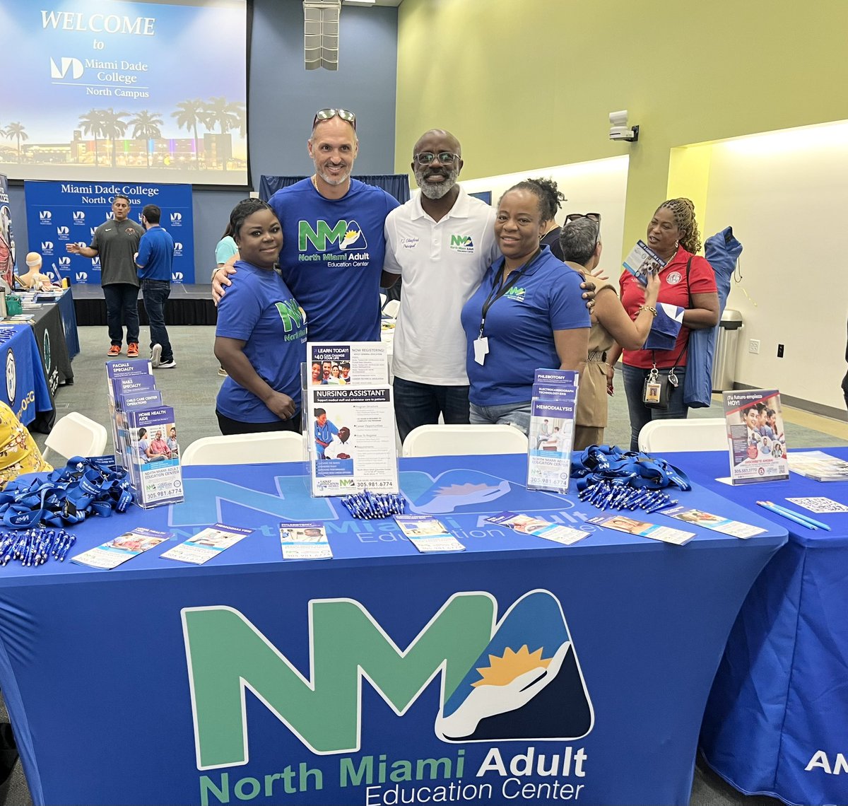 Reaching the community at the 2024 Parent Choice Expo at Miami Dade College North Campus. Come learn about the many programs MDCPS has to offer. #MDCPSYourBestChoice #NMAEC #AGreatStartToAnEvenGreaterFinish