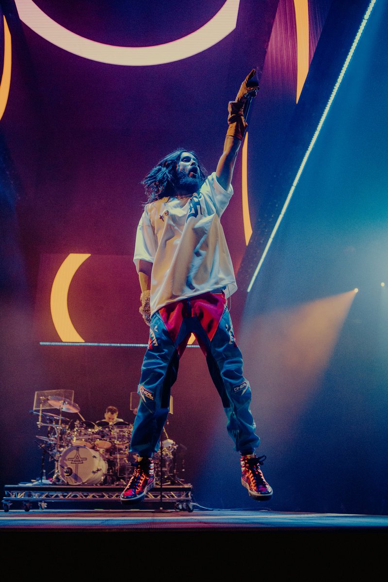 30SECONDSTOMARS's tweet image. ¡MADRID! Vip ya está a la venta 🇪🇸

No te lo pierdas 🕺🏻

thirtysecondstomars.com/may-27-2024-ma…