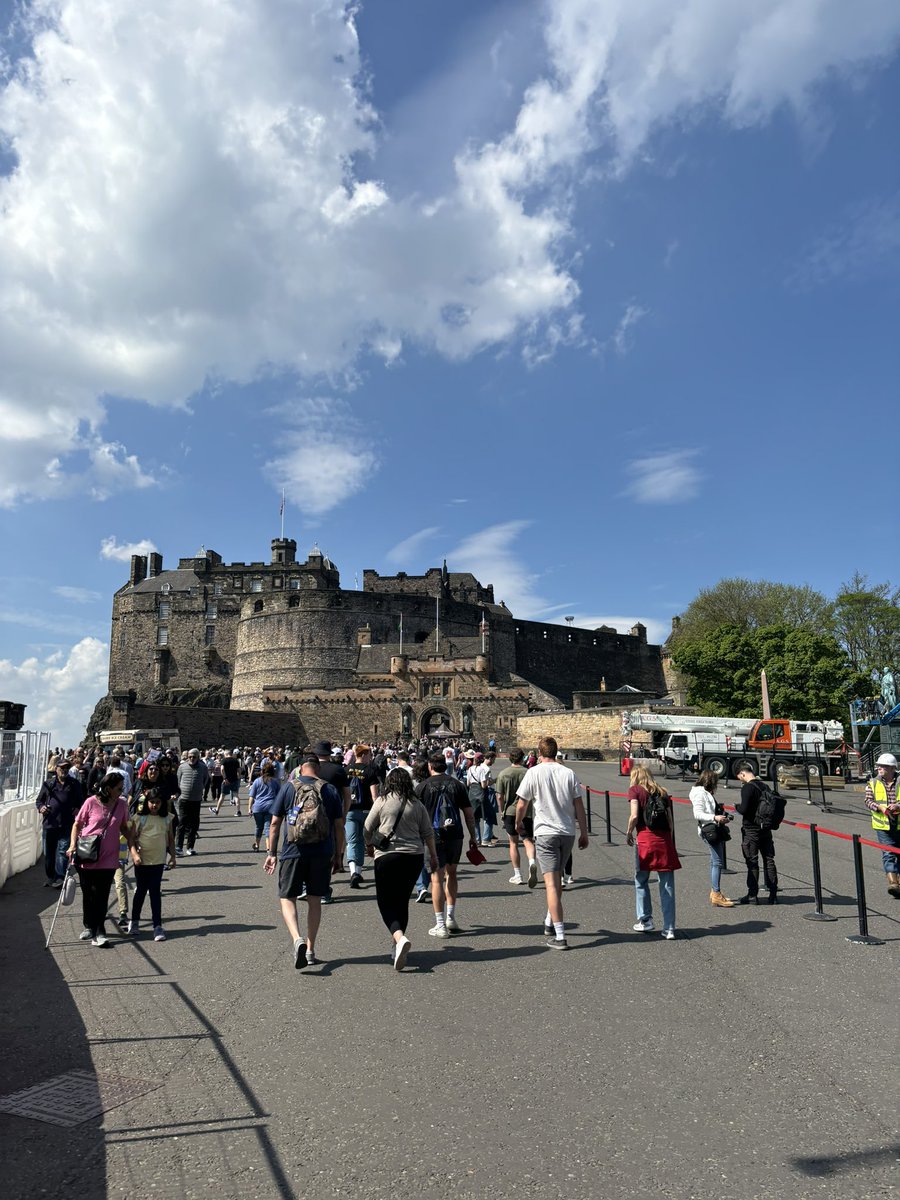 Edinburgh🏴󠁧󠁢󠁳󠁣󠁴󠁿🦅
#XPK2WIN #KohawkNation