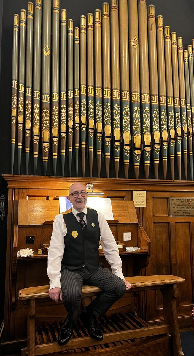 simonnoden66's tweet photo. Free Wheelers Motorcycle Lodge go from exhaust pipes to organ pipes during today’s installation ceremony at Grimsby Masonic Centre.
#LatestNews #Lincolnshirefreemasons #installation #freewheelers #WM #membershipchallenge #freemasonry #Lincs2025 #Freemasons https://t.co/A84QhRE0X8