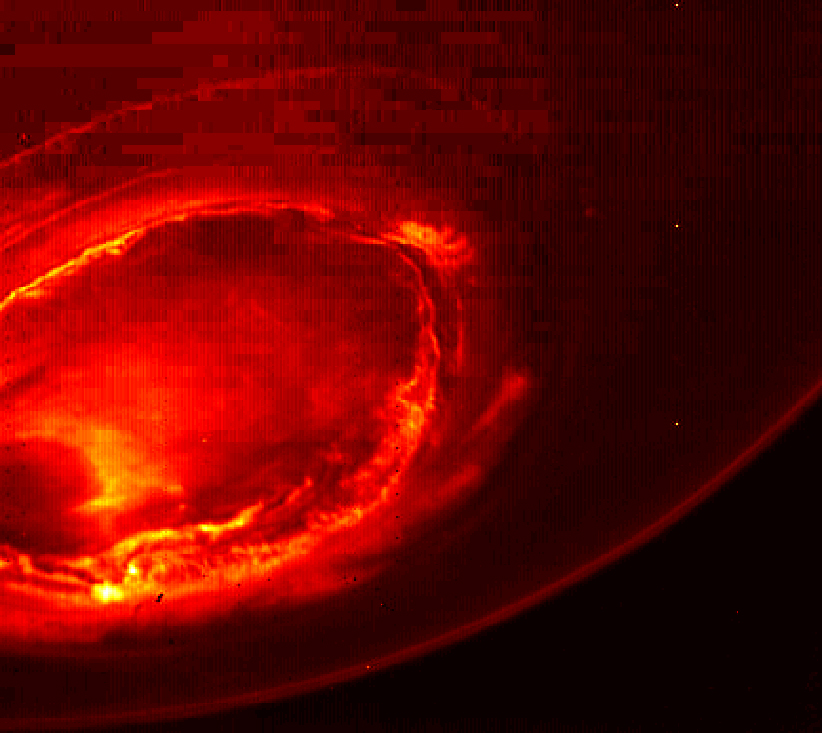 Did you know auroras occur at other planets? These views of Jupiter come from @NASAHubble (left) and our #JunoMission (right)