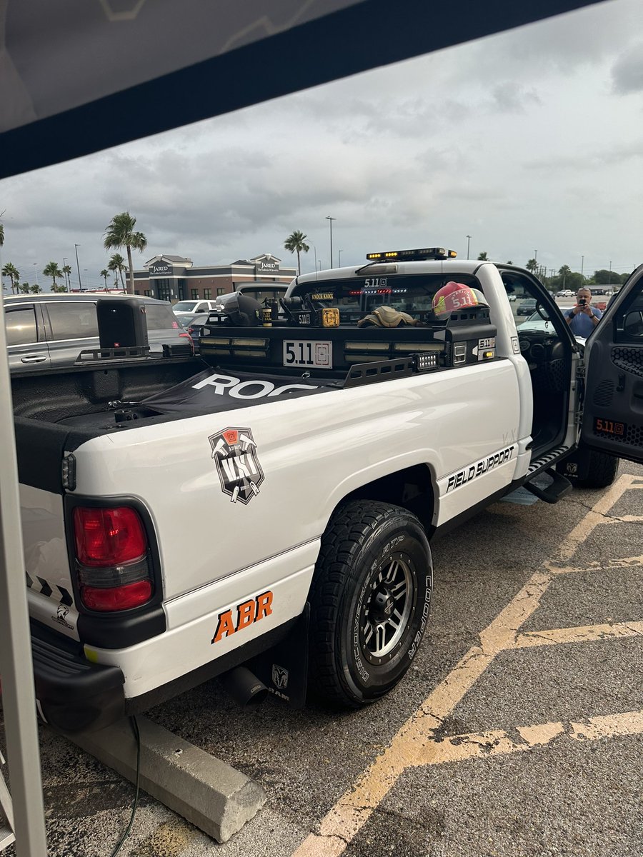 #511days #CorpusChristi <a href="/511Tactical/">5.11 Tactical</a> #RogueRam @Texas_Gray_MRLN