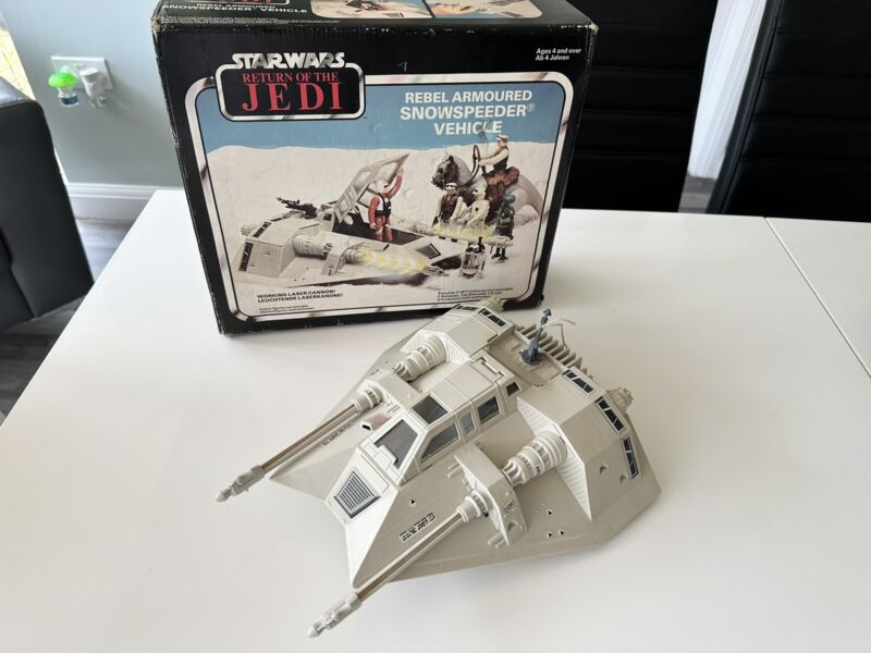 Vintage Star Wars SnowSpeeder 100% Complete with Original Box Boxed Snow Speeder

ebay.co.uk/itm/Vintage-St…

#ad #actionfigure #toycollector