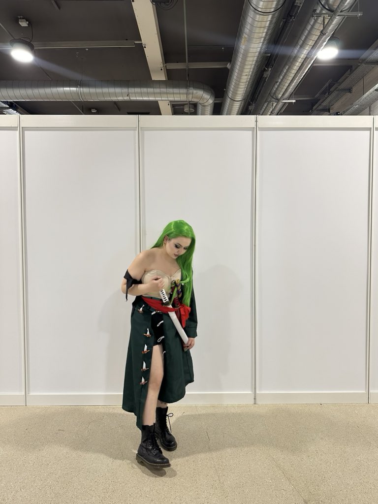 IfIdietomorrovv's tweet image. Fantasy Basel war cool. ✨🇨🇭 #fantasybasel #onepiece #Zorro