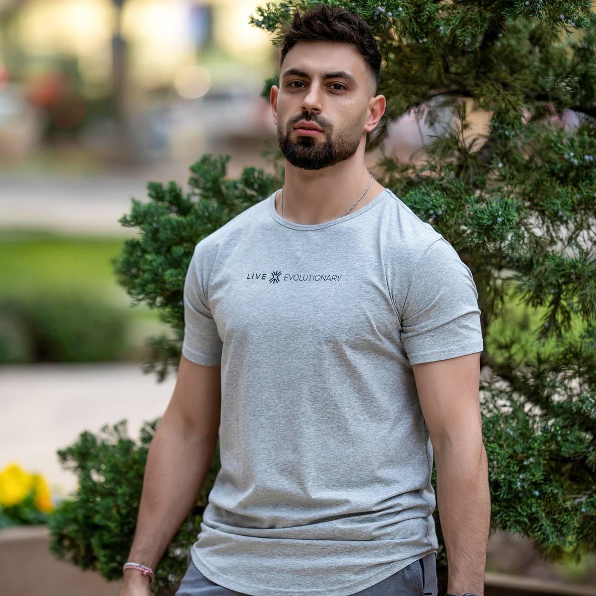 Our Velocity 2.0 Mens tees are the perfect addition to your summer wardrobe! designed to keep you cool in the gym, they also keep you cool in the summer heat ☀️ 

model: @kristiyan_chakalov 
- 
- 
#workoutwear #sale #DFW #gym #gymwear #athleisure #lieevolutionary