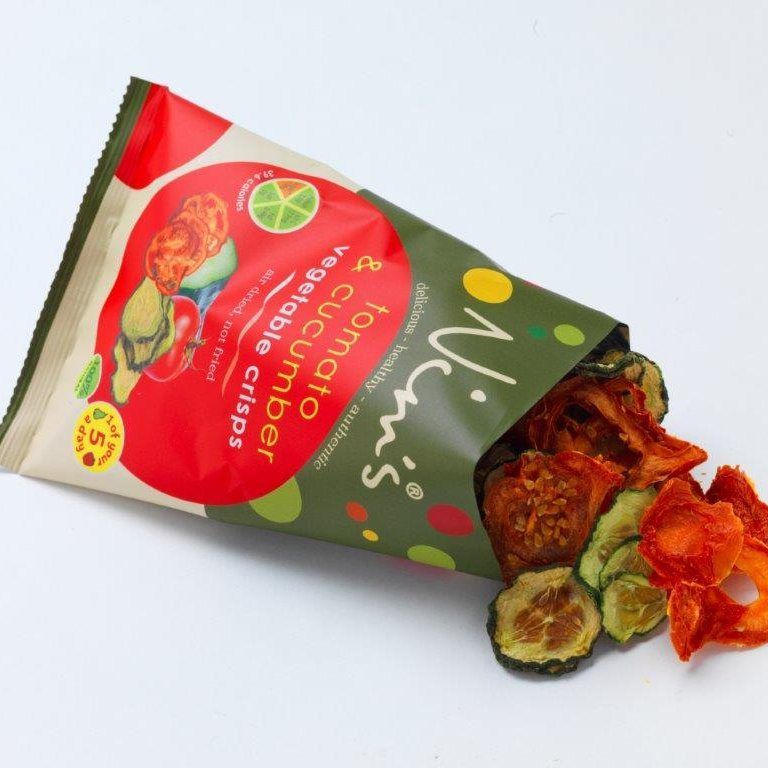 Tomato and cucumber, air-dried for ultimate crunchiness. Our vegan and vegetarian-friendly snack is 100% allergen-free and counts as 1 of your 5 a day. Proudly made in the UK. #HealthySnack #VeganFriendly 🍅🥒