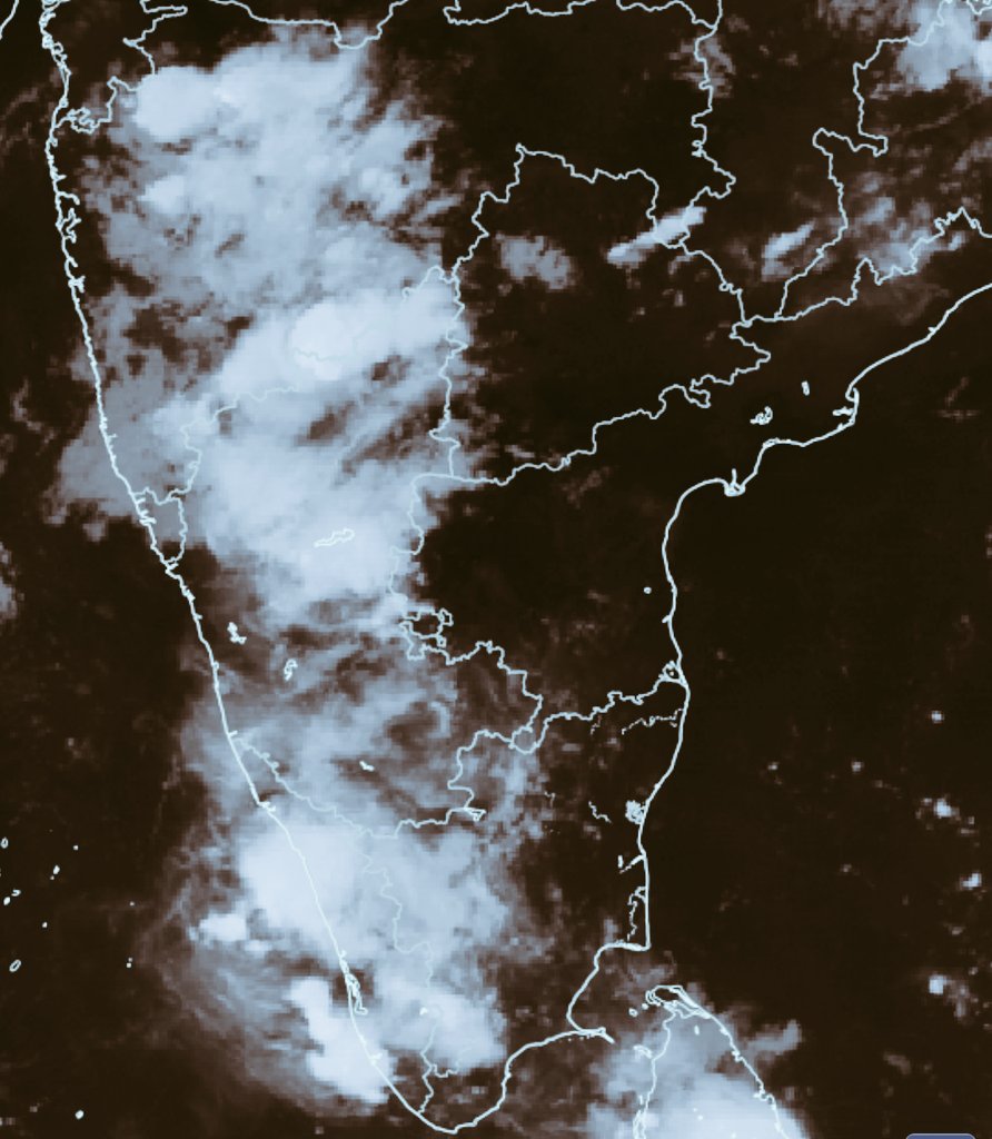 Wind confluence lead to typical premonsoon thunderstorm activity over Western ghats and adjoining areas.