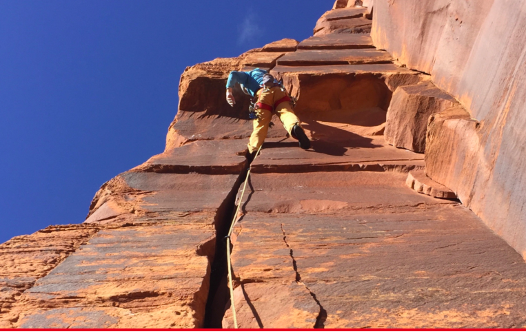 PodcastAnalyst's tweet image. Do you people know anything? Bring it.