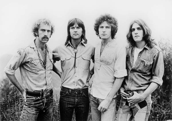 JeI_SoL's tweet photo. https://t.co/BIesJhjXkP
Eagles - In The City (Official Video) [HD] https://t.co/ed72Yexvll
