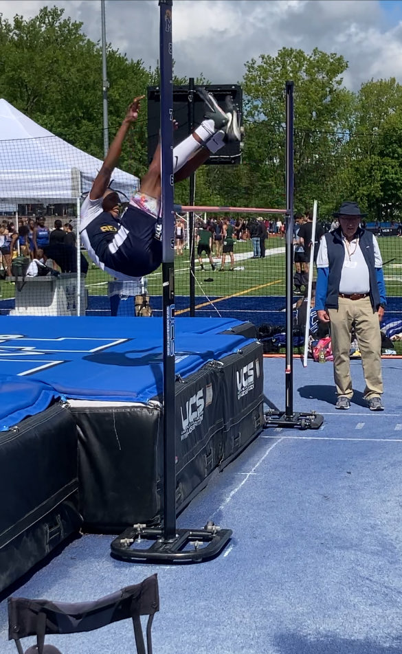 Beacon’s jumpers excelling today. Rookie high jumpers continue to improve by leaps and bounds (pun intended)…but the biggest news: Damani Deloatch reclaims NYS#1 in Triple Jump with a 48’ 0 1/4” effort!