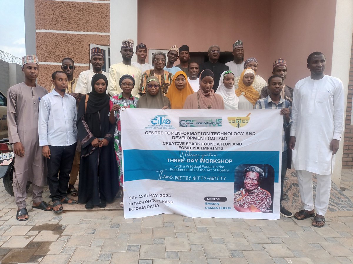 #Wrap-Up: Group Picture at the end of the 3-Day Workshop with a Practical Focus on the Fundamentals of the Art of Poetry organized by @ICTAdvocates, @Fom_Imprints & Creative Spark Foundation as part of their effort 2 promote art & literature facilitated by @prohabe. @YZYau