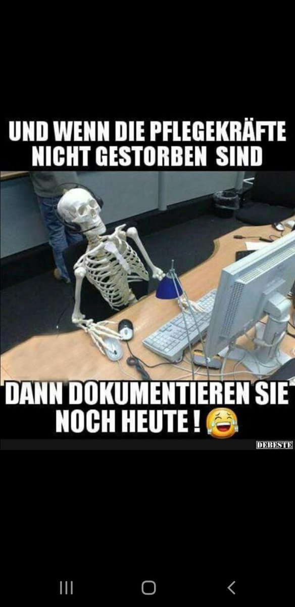 Gleich auf zum letzten Nachtdienst.
Und
❗
Stimmt.
😊😗🐈🦇🦇