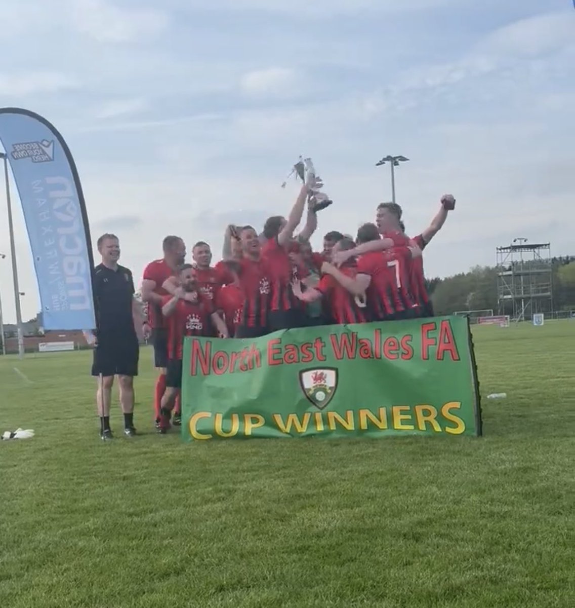 DOUBLE CUP WINNERS!!!!!!

The Lions make it a double cup delight with a 3-1 victory over Mynydd Isa. 

Our goals coming through Ben Hughes x 2 and Liam Hughes 

More photos to follow…..

#Lions🦁