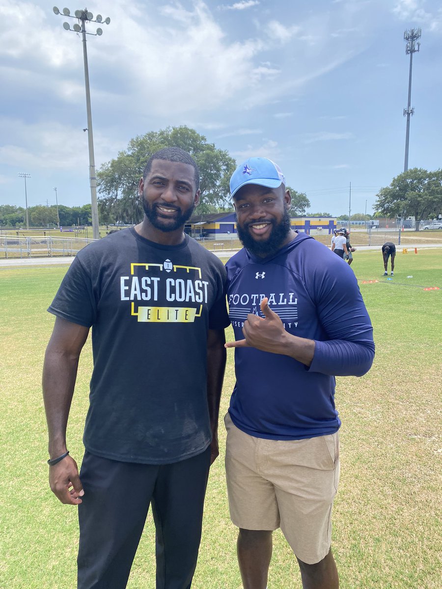 @KeiserFootball out here in Ocala today😎🌴! Thanks @CoachMcFatten for allowing us to drop in and watch the East Coast Elite camp! #EastCoastElite #SeaHawkFast