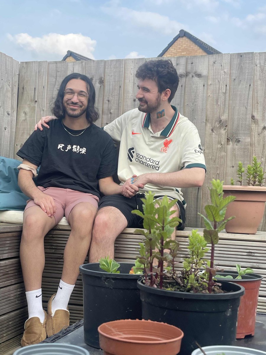 Brod & Friends tweet media