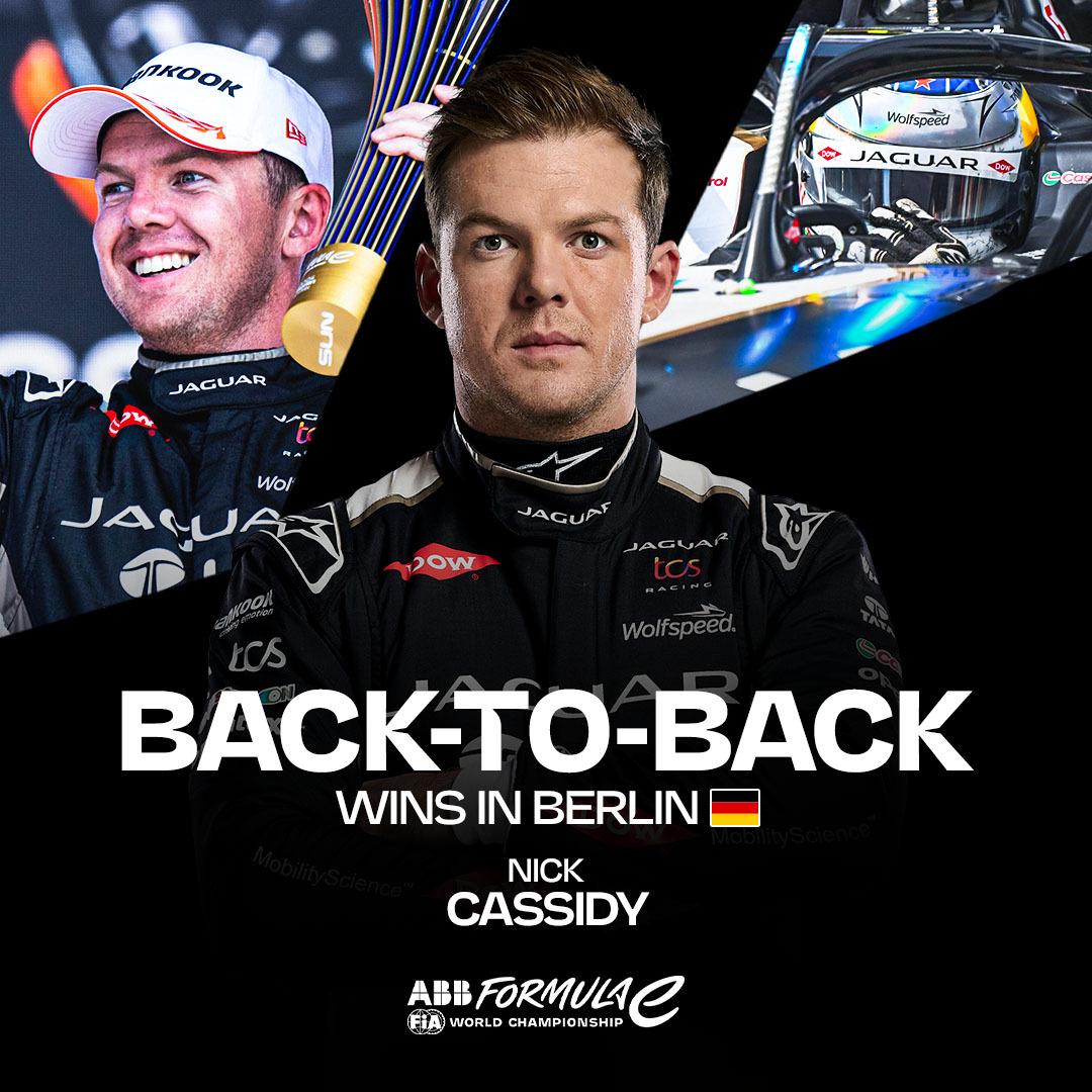 FIAFormulaE's tweet image. The maestro of Berlin 🇩🇪

@NickCassidy_ makes it back-to-back at Tempelhof. Can he do it again tomorrow?

@SUNMINIMEAL #BerlinEPrix