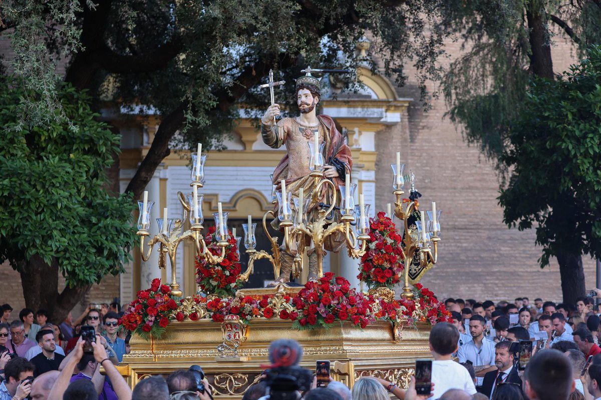 AgrupacionVR's tweet image. 𝐌𝐚́𝐫𝐭𝐢𝐫 𝐝𝐞 𝐥𝐚 𝐟𝐞.