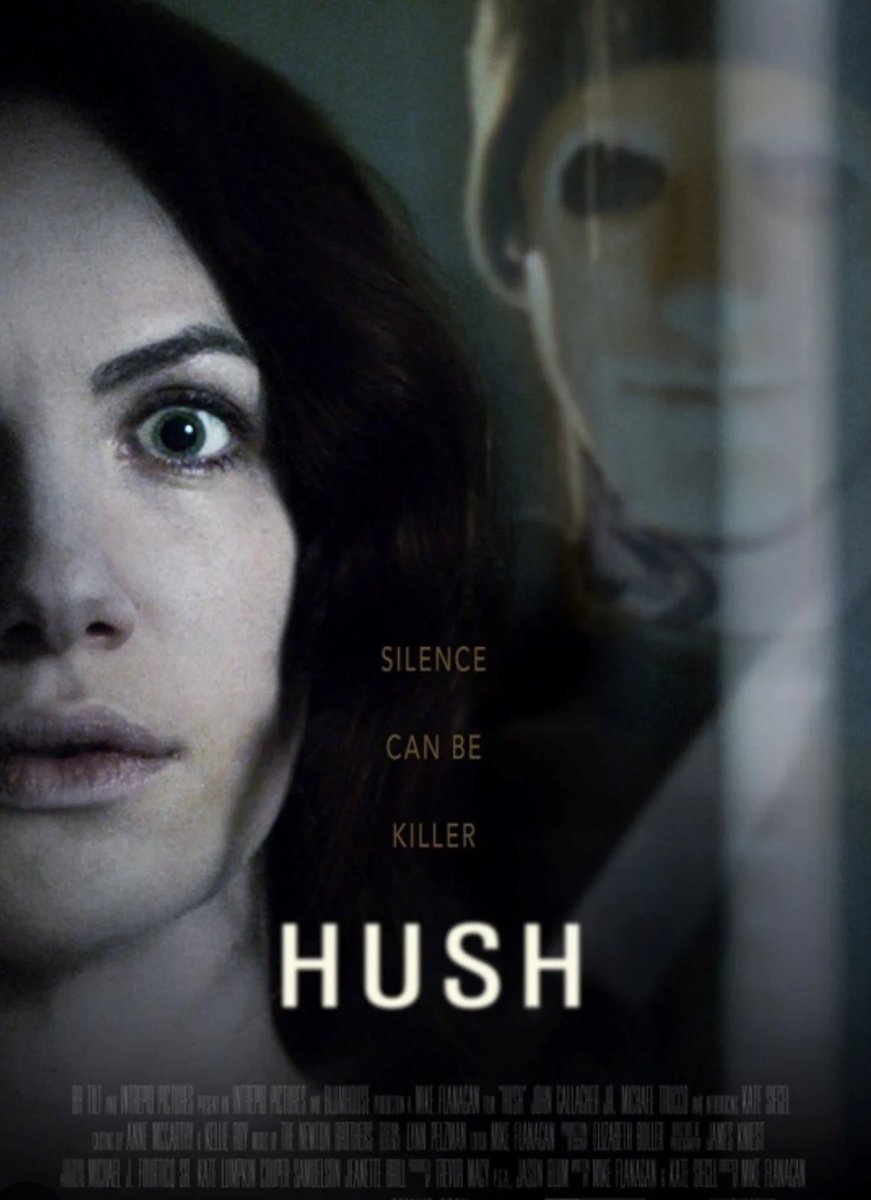 Hush 

7.5/10

Ev baskını konulu slasher filmlerinin güzellerinden. Az oyuncu ve tek mekanla çekilebilen en sürükleyici filmlerden biri. Başrol engelli bir bireyi canlandırıyor ve siz bu hissi epey hissediyorsunuz film sayesinde. Başarılı. Tavsiye ederim.