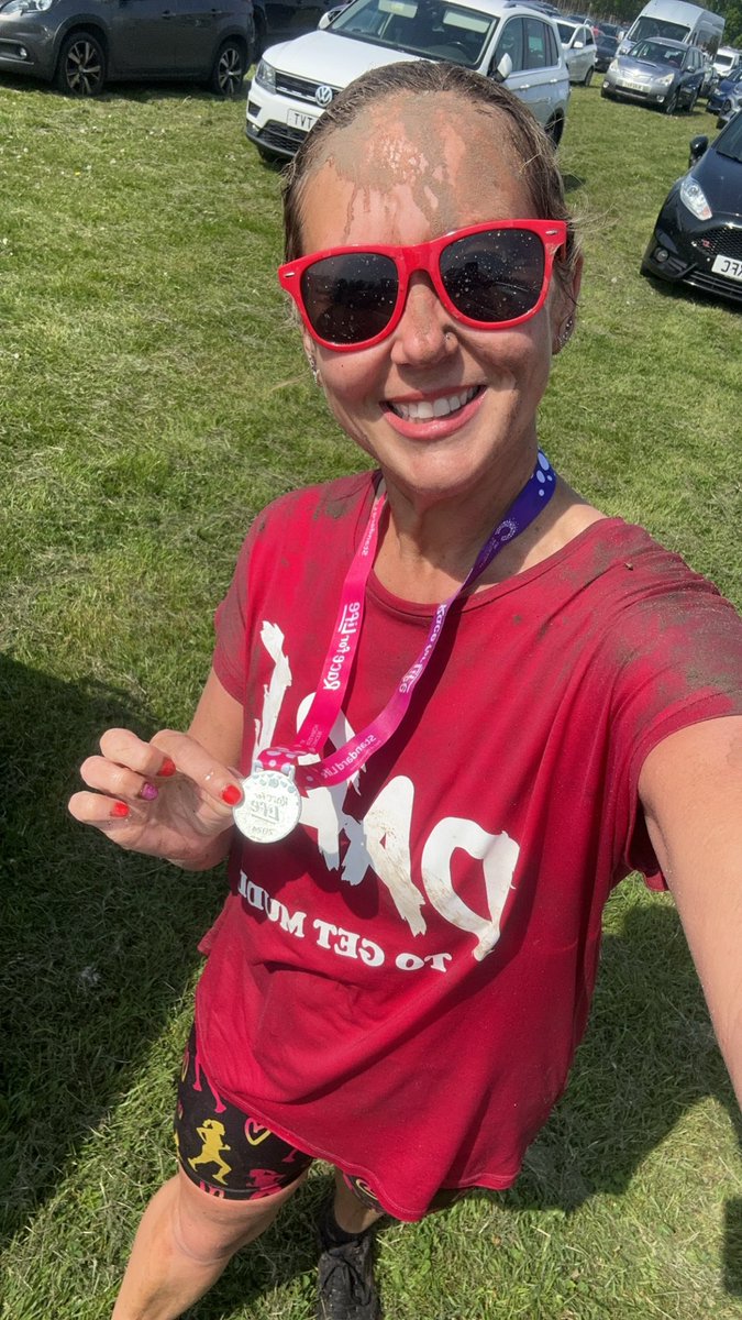 Getting down and muddy at #raceforlife Pretty Muddy 🩷 Very lucky it was such a warm day for it this year ☀️

#running #womensrunning #runningforfun @raceforlife #CancerResearch